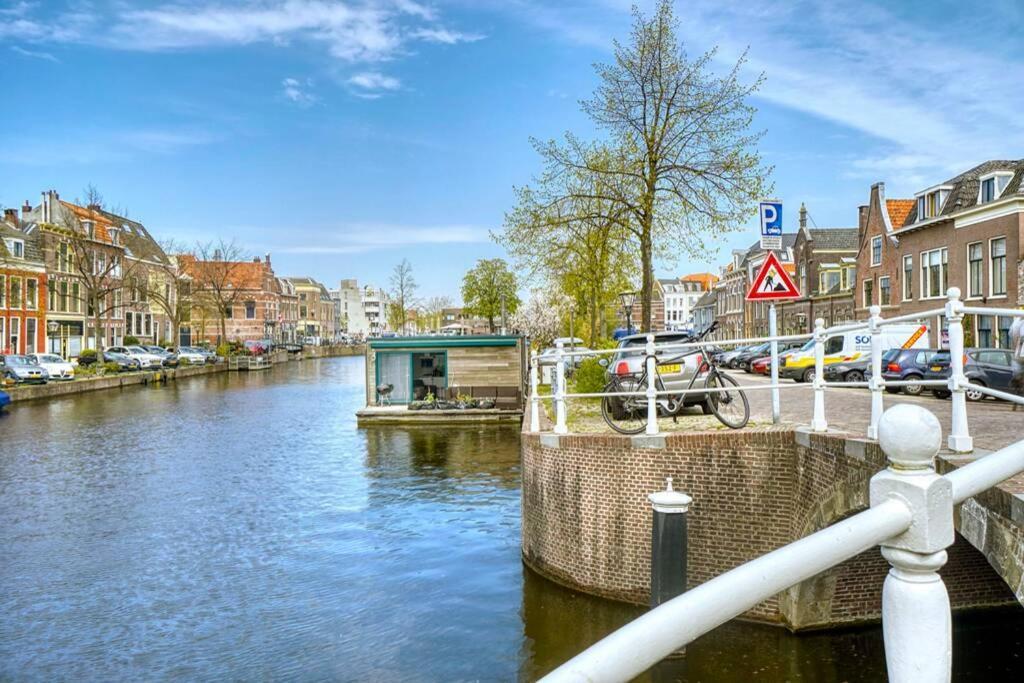 Beautiful Houseboat In The Centre Of Leiden Leida Esterno foto